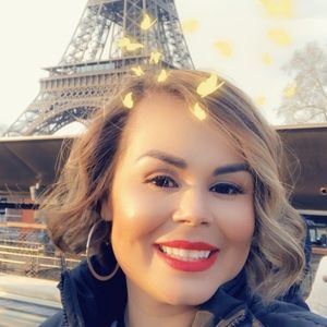 Meet your Posher, Tania